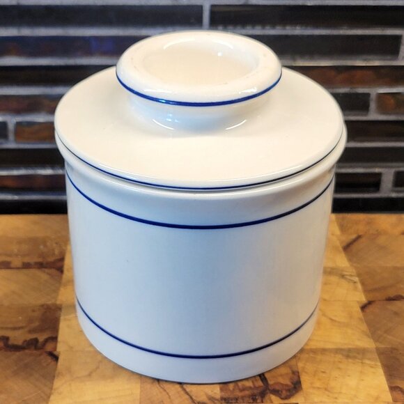 BUTTER KEEPER NORPRO STONEWARE CROCK DISH STORAGE FRENCH BLUE STRIPE W/ TAG - Picture 1 of 11